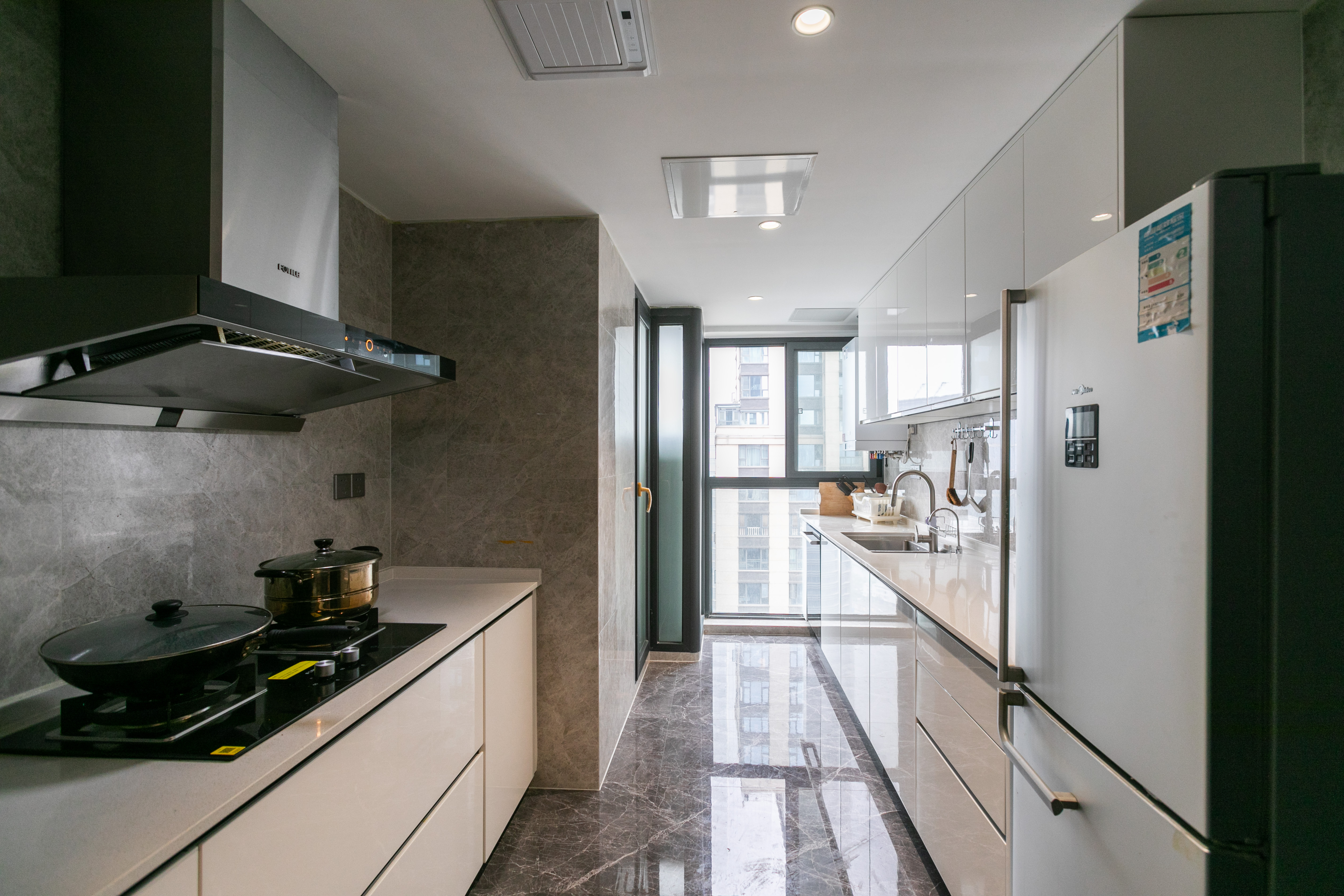 綠地西斯萊公館,意式極簡