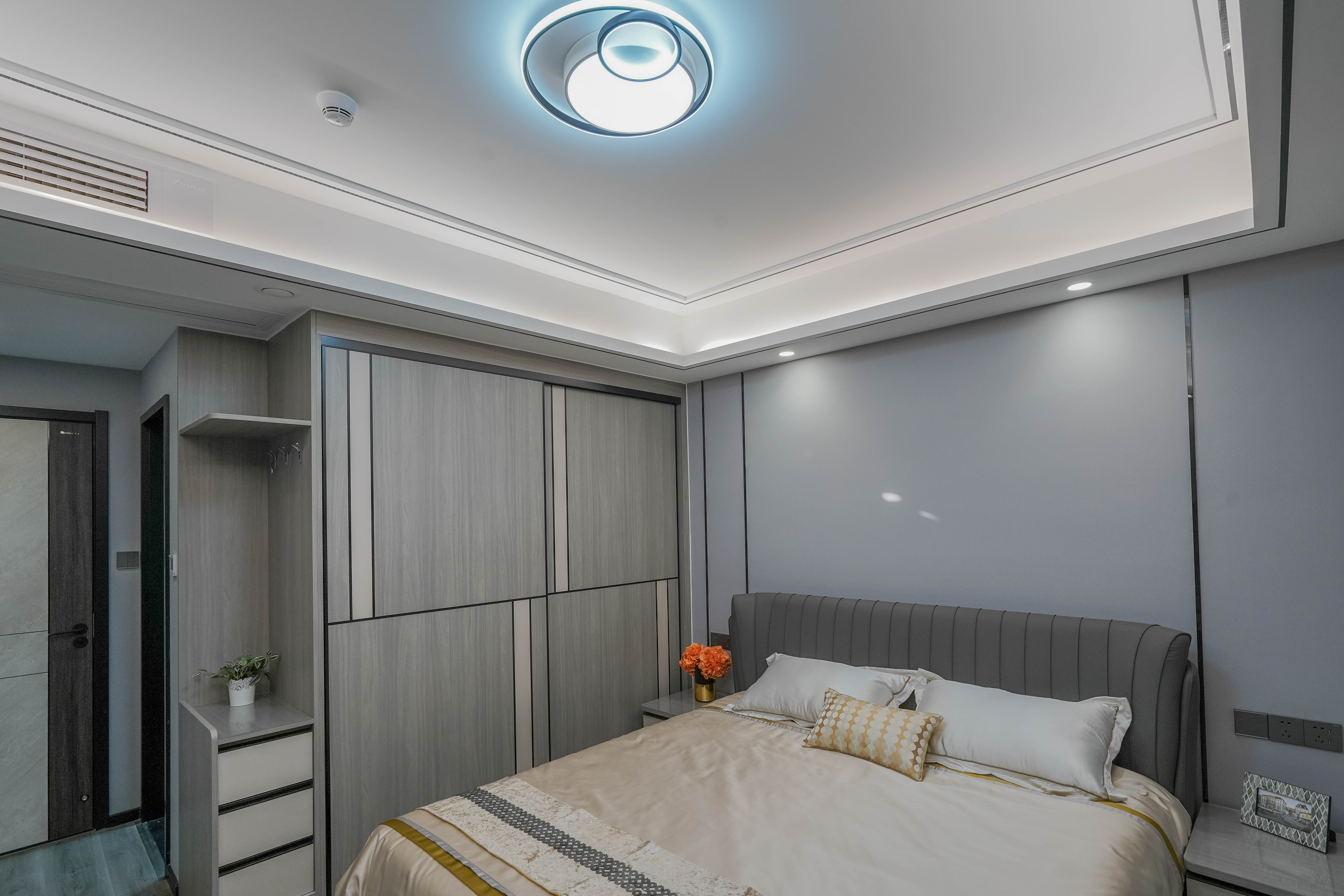 新華尚水灣,現代輕奢