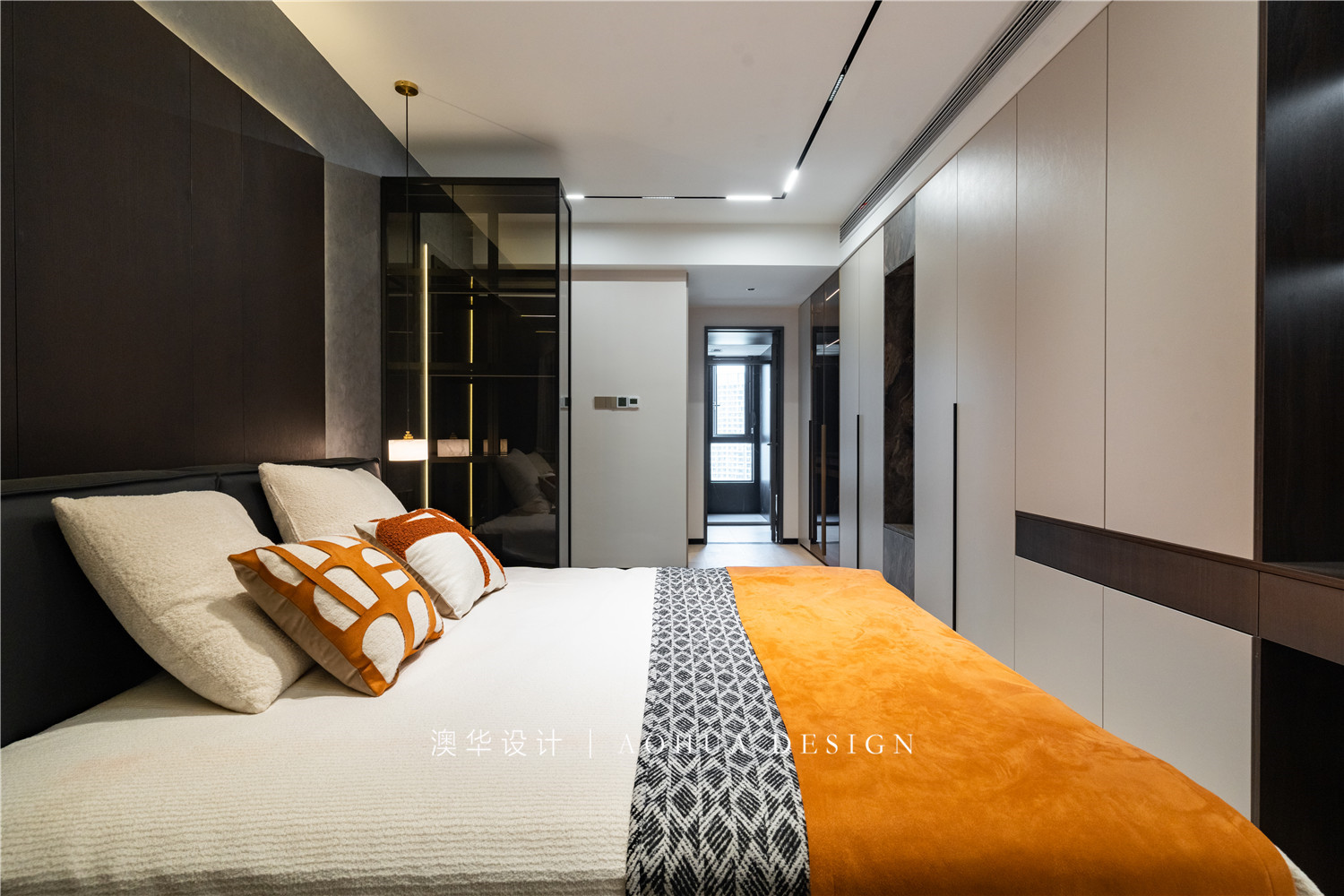 華僑城歡樂(lè)天際168㎡意式輕奢