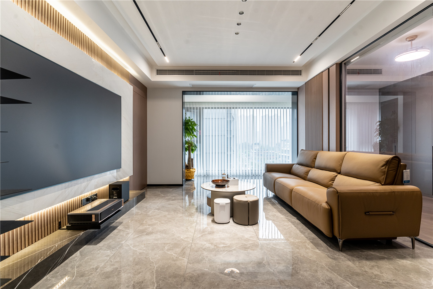 月亮灣壹號(hào)裝修,現(xiàn)代風(fēng)格,武漢室內(nèi)裝修