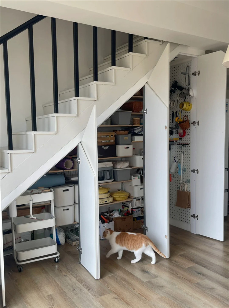 樓梯儲(chǔ)物間 樓梯儲(chǔ)物間