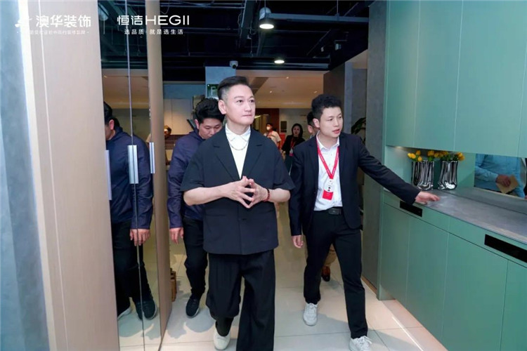 陶大宇,明星探店,澳華裝飾,武漢裝修 陶大宇,明星探店,澳華裝飾,武漢裝修